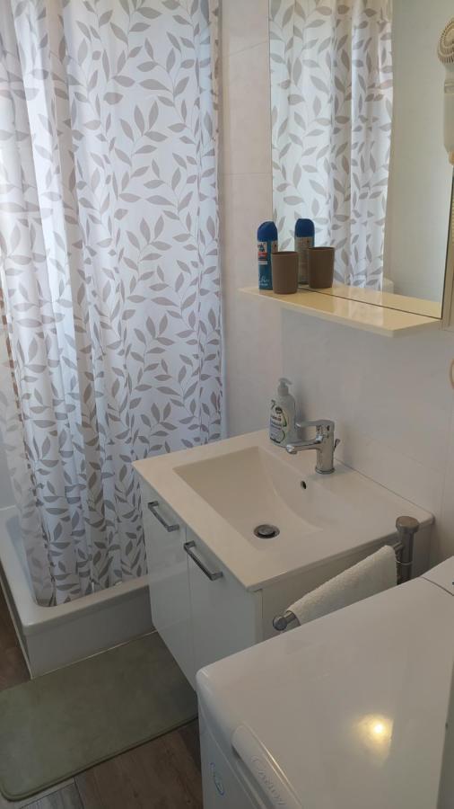 Apartman Greta Sukosan Exterior photo